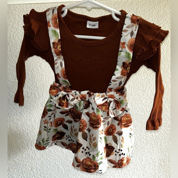 Fall/Thanksgiving baby girl outfit *SOLD* - Picture 2 of 6